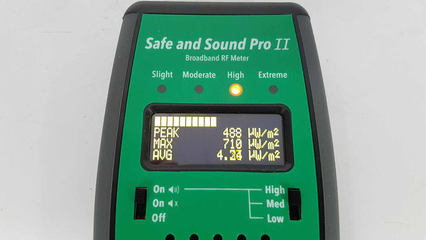 Safe and Sound Pro 2 HF Hochfrequenz EMF Messgerät Elektrosmog 200 MHz - 8 GHz. Neues Modell !