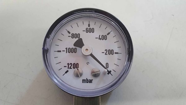 KNF Vakuummanometer mit Federdämpfung. 40 mm, 1/8 Zoll Gewindeanschluss